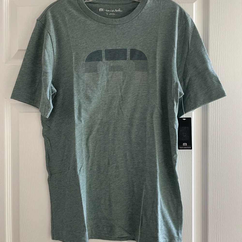 Travis Matthew T-shirt